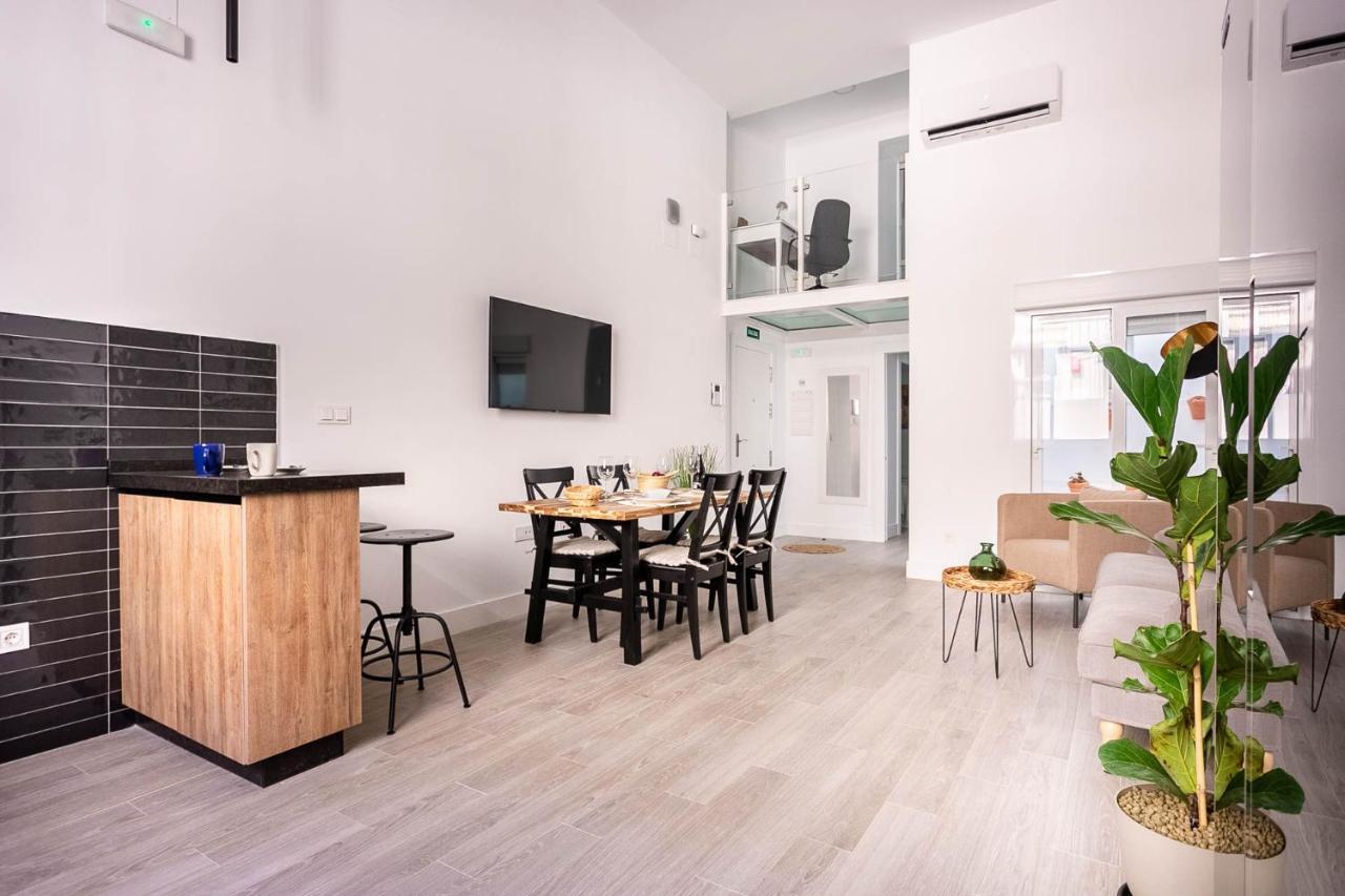 Maravilloso Loft Duplex Casco Historico เซบีญา ภายนอก รูปภาพ